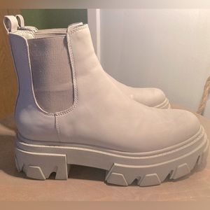 Sam Edelman waterproof rain boots. Size 8 1/2.